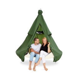 3_Green Hangout Pod Weather Cover