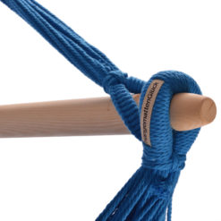 Bio-Netzhängesessel BALAO von HängemattenGlück in der leuchtenden Farbe Azur detail Stab