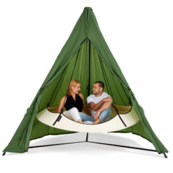 4_Green Hangout Stand Weather Cover_With People