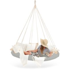 4__Sunbrella Seagull_ Medium Deluxe TiiPii Bed