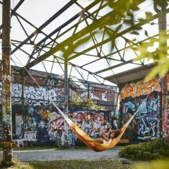 Netzhaengematte MAYA L von HängemattenGlück draßen