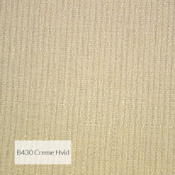 Der SIKA Design RENOIR Hängesessel aus Rattan in Antique Brown mit Kissen Harvest White