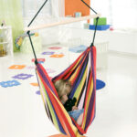 Schlechtes Wetter? Kinderbeschäftigung mit Hängesesseln