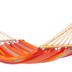 Die Einzelstabhängematte ALISIO und das Holzgestell SIESTA Toucan