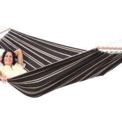 Die Stabhängematte BRASILIA mit dem Hängemattengestell aus Holz APOLLO Mocca