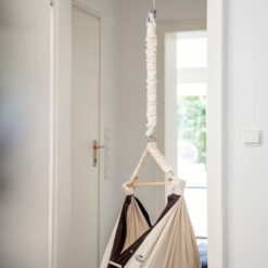 Aufhängung von Baby-Hängematte