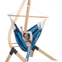 Wetterbeständiges La Siesta Hängesesselgestell VELA 130 aus FSC-Holz mit Hängesessel Currambera