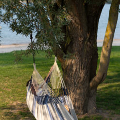 Hängesessel Cumbia Outdoor Sea Salt in der Natur
